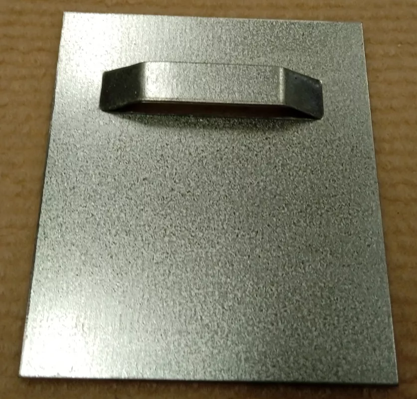 Plech 7 x 8 cm se širším průlisem Pikolo PKP s.r.o.